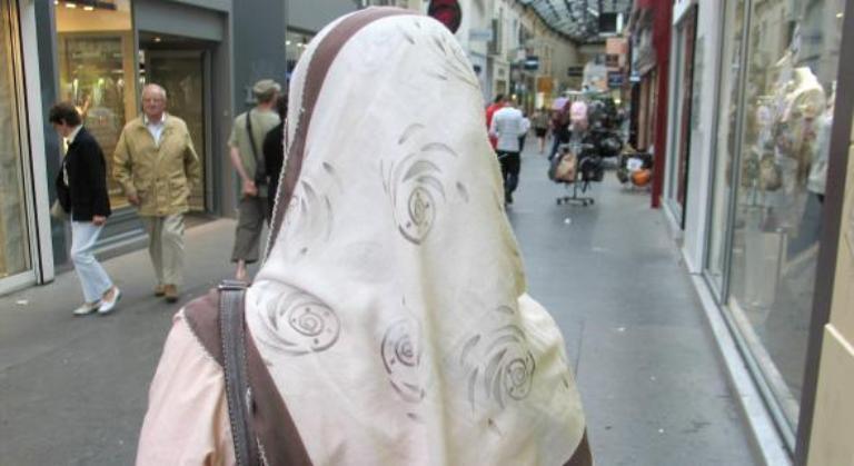 Les lois anti-voile signent « la mort sociale des musulmanes »