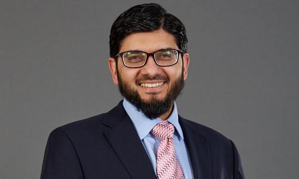 The Lady of Heaven : un imam démis de ses fonctions de conseiller au gouvernement britannique