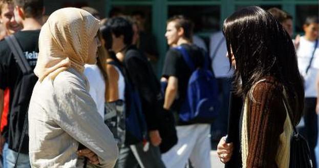 La « gauche », la « laïcité » et les discriminations