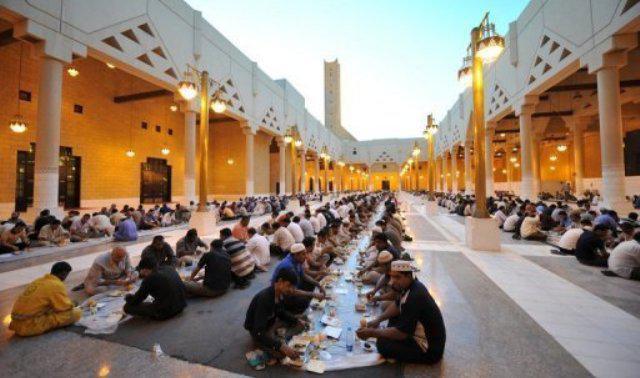 Aïd al-Fitr 2014 : le Maroc fait cavalier seul