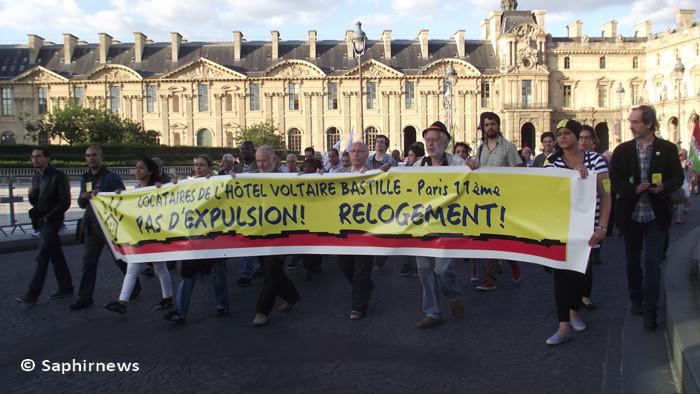 Les chibanis manifestent avec les associations pour le logement