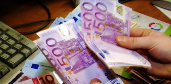 Être Noir et payer avec un billet de 500 € peut valoir une garde à vue !