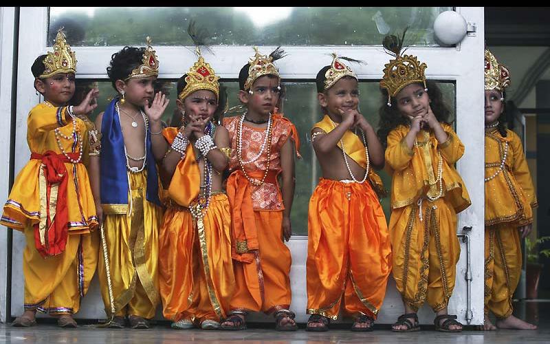Inde : les femmes incitées à faire des enfants pour contrer l'islam
