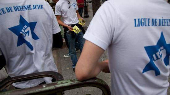 Un juif antisioniste agressé, un ex-membre de la LDJ rejugé