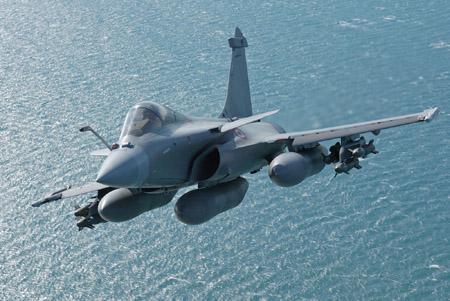 La France vend des Rafale à l'Egypte, les yeux fermés sur la répression