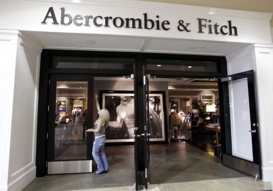 Etats-Unis : l’interdiction du voile à Abercrombie examinée par la Cour suprême