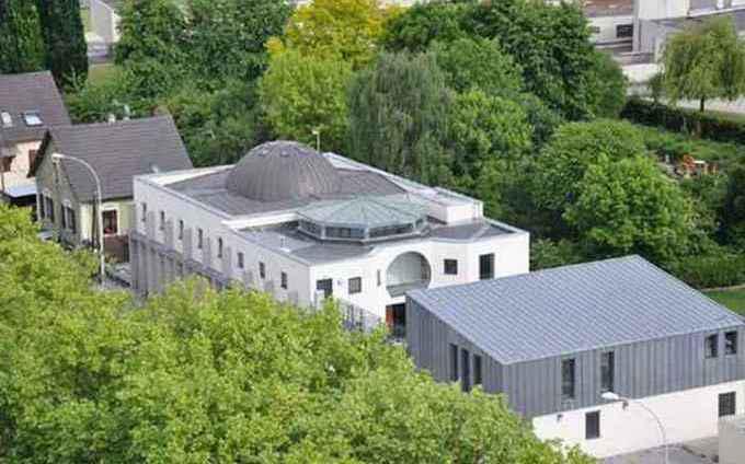 La mosquée du quartier de Robertsau, à Strasbourg, est inaugurée le 4 juin.