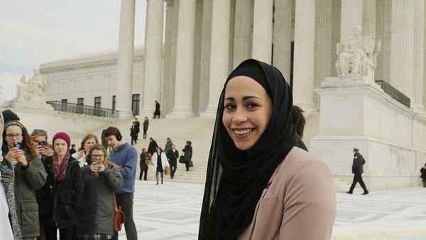 Samantha Elauf a remporté son procès contre Abercrombie & Fitch pour discrimination religieuse lundi 1er juin.