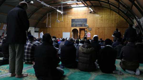 Une mosquée parisienne visée par un incendie