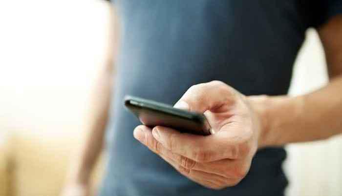 Aïd al-Fitr : quel mode de communication privilégié pour présenter ses vœux ?