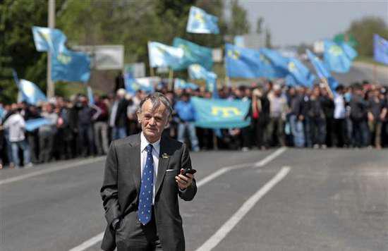 Les Tatars de Crimée, hostile à la Russie, sont alliés au régime de Kiev. Ici, un de leurs leaders, Mustafa Abdülcemil Kırımoglu.