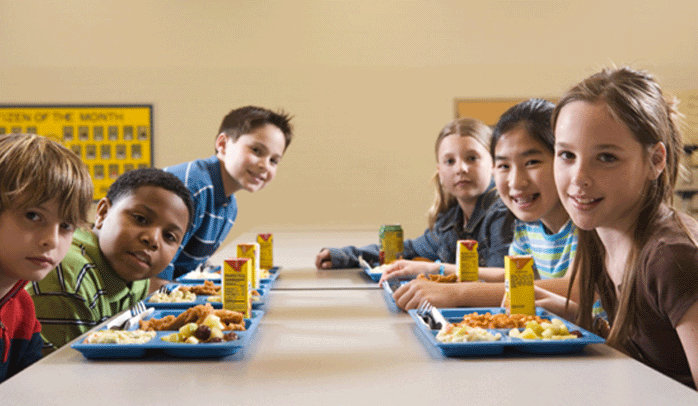 Repas sans porc à la cantine, une proposition de loi en vue
