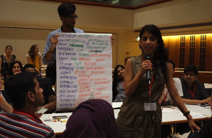 A l'initiative de la Muslim and Jewish Conference (MJC), plus de cent jeunes juifs et musulmans se sont réunis durant une semaine à Berlin pour leur 6e Conférence annuelle, sous le parrainage du ministre allemand des Affaires étrangères Frank Walter Steinmeier. (Photo : MJC)