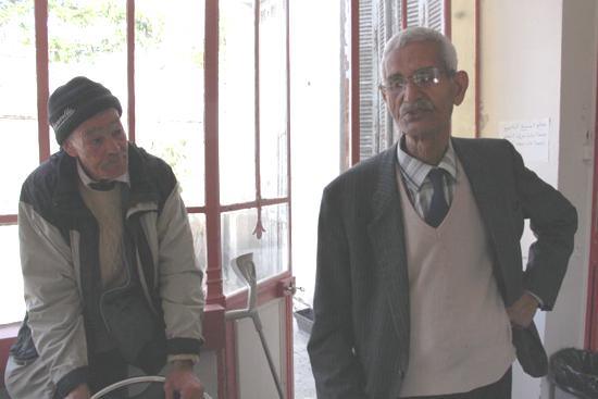 Une aide aux chibanis pour faciliter leur séjour au pays