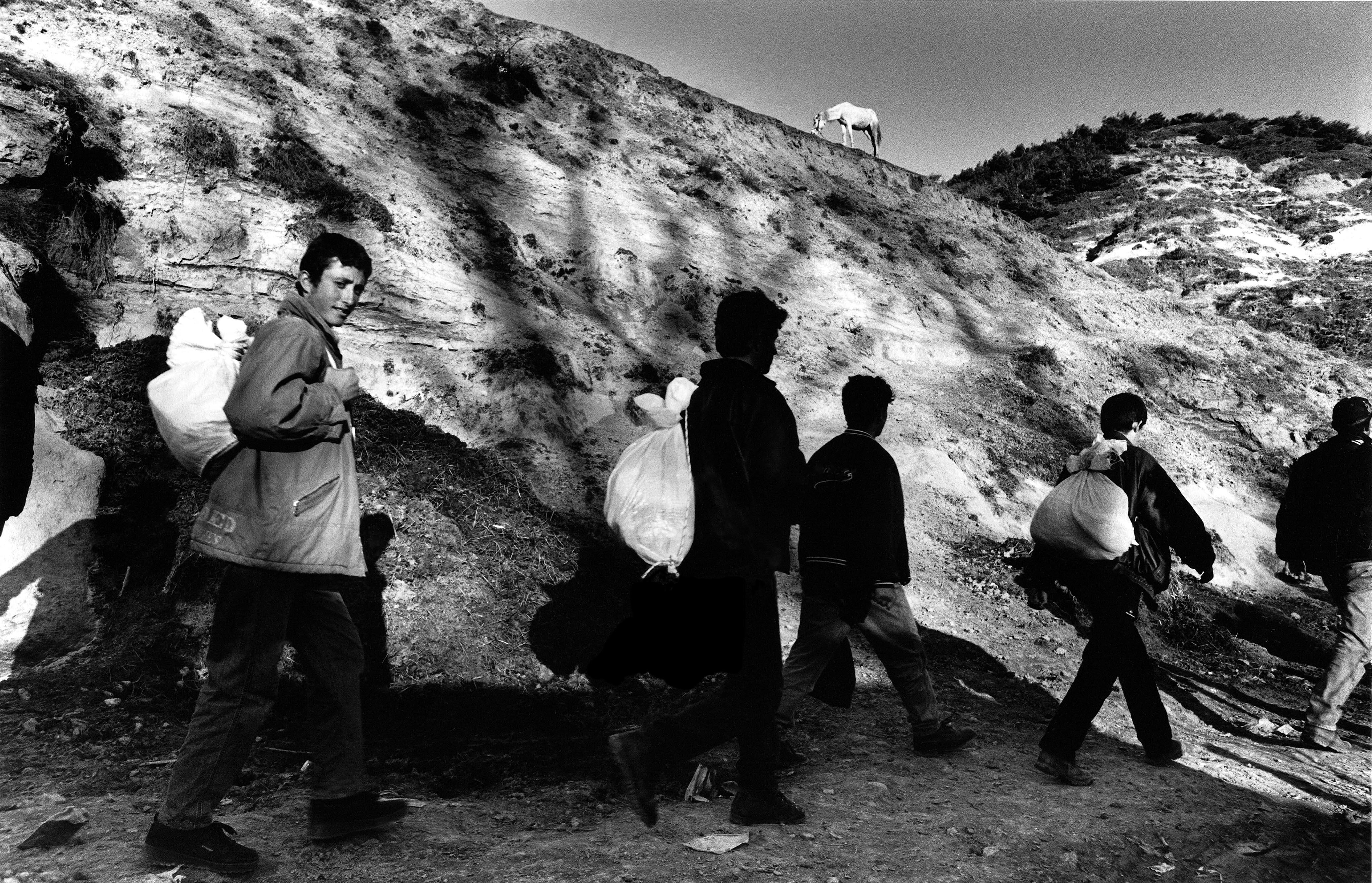« Go No Go », les frontières de lEurope, 1988-2002 Albanie. © Ad Van Denderen