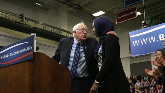 Un rival d'Hillary Clinton debout contre l’islamophobie (vidéo)