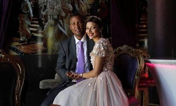 La conversion à l'islam de Mandla Mandela, le petit fils de Nelson Mandela, annoncée de son mariage avec une musulmane le 6 février, crée des remous en Afrique du Sud.
