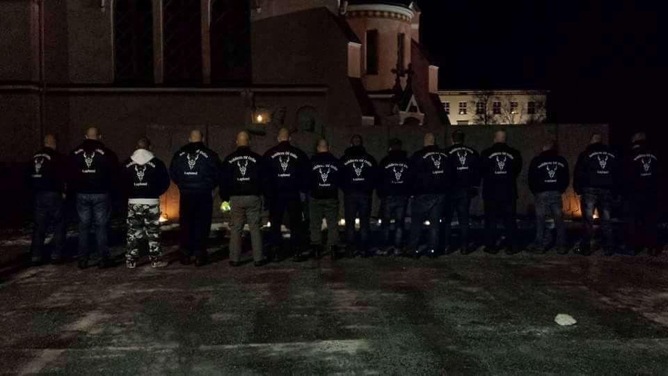 Les soldats d'Odin sont une milice créée en Finlande en octobre 2015 en réaction à l'afflux de réfugiés du Moyen-Orient.