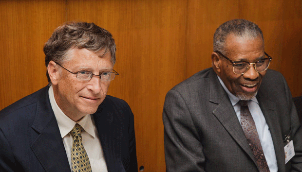 Bill Gate, coprésident de la fondation Bill &amp; Melinda Gates, et Ahmad Mohamed Ali Al-Madani, président de la Banque islamique du développement, se sont associés, via un fonds conjoint, pour lutter contre la pauvreté dans les pays musulmans.
