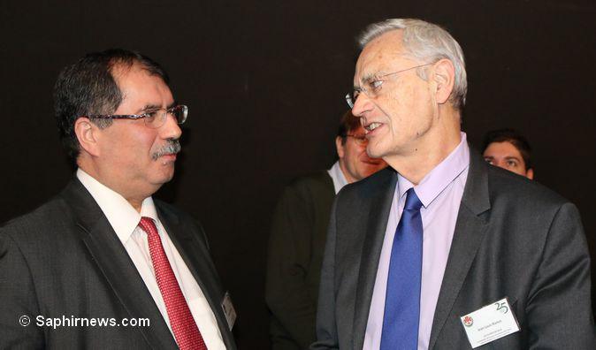 Anouar Kbibech, président du Conseil français du culte musulman (CFCM), et Jean-Louis Bianco, président de l'Observatoire de la laïcité lors du 25e anniversaire des Scouts musulmans de France. © Saphirnews.com