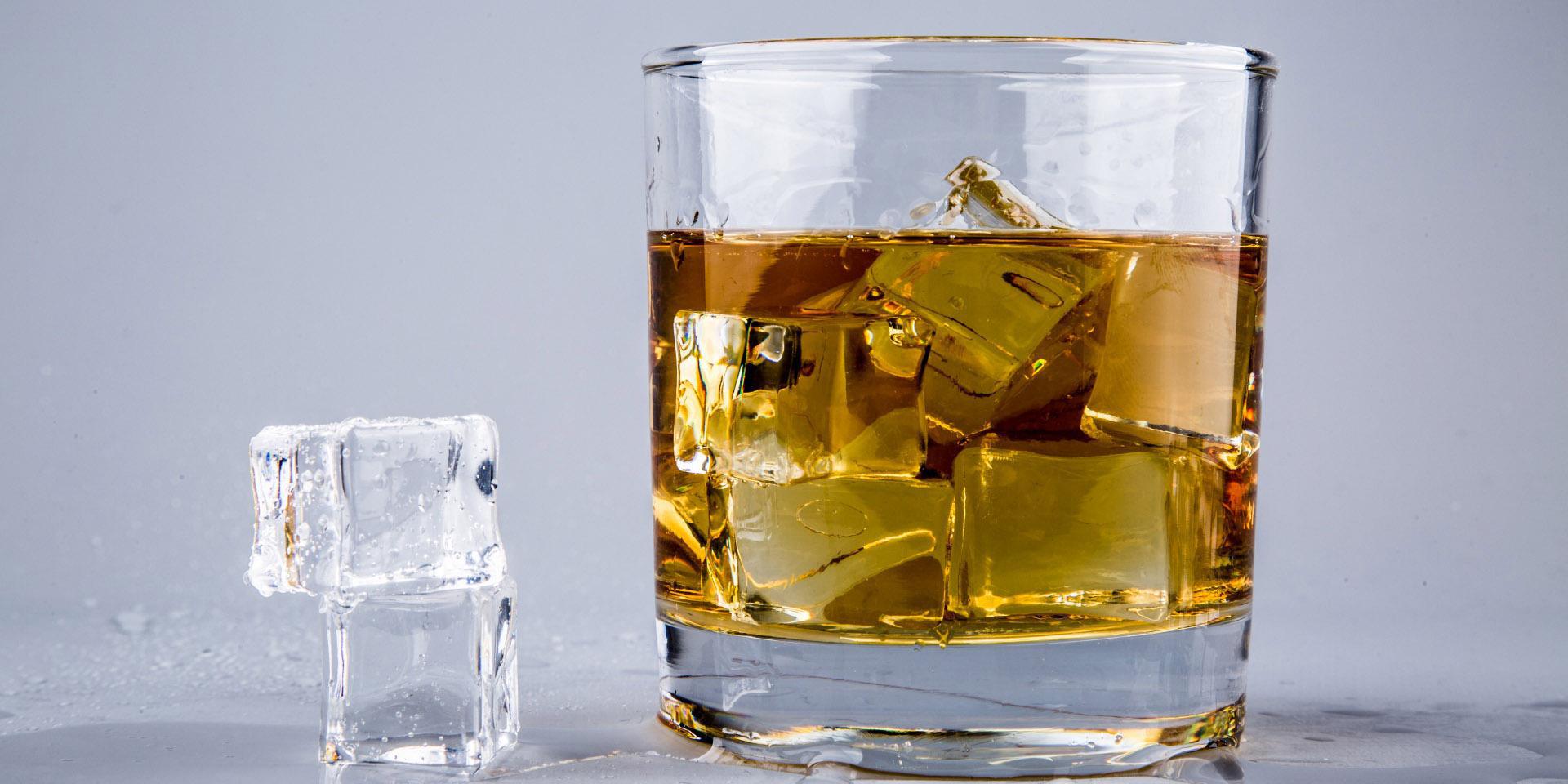 L'abus d'alcool nuit gravement à la santé.