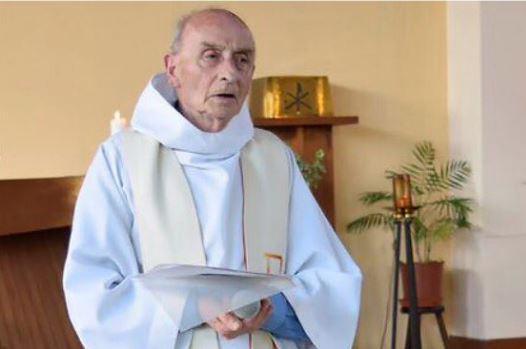 Saint-Etienne-du-Rouvray : pensées religieuses à la mémoire du prêtre assassiné