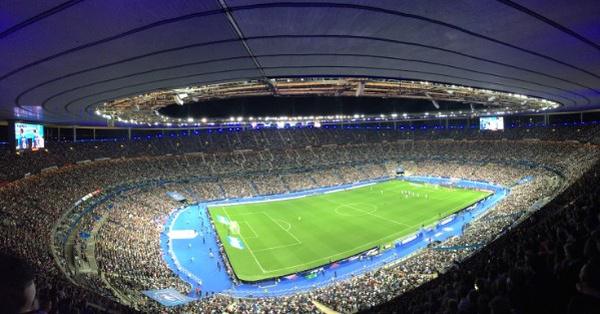 France - Israël : Macron répondra présent au match, les drapeaux palestiniens interdits