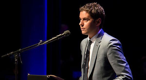 Gabriel Attal veut interdire le voile dans l'espace public aux filles de moins de 15 ans, la gauche fulmine
