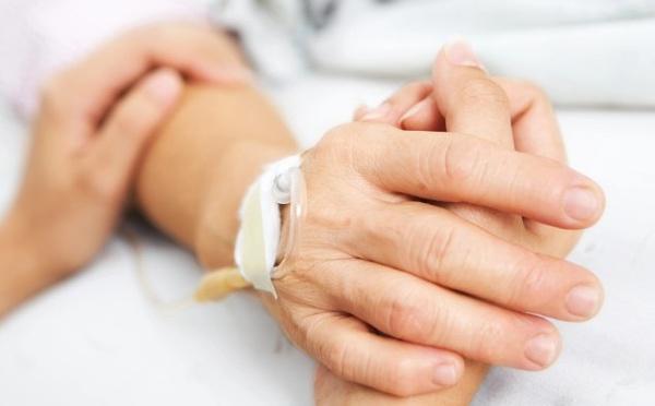 Fin de vie : pourquoi les responsables religieux s'opposent fermement au « droit à l’aide à mourir »