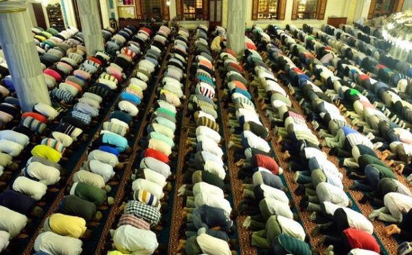 Aïd al-Adha 2025 : l'obligation de la prière du vendredi en question
