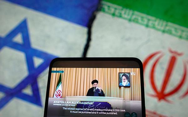 Iran - Israël : une guerre « asymétrique » pour « faire oublier Gaza »