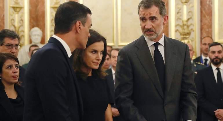 El rey Felipe afea a Pedro Sánchez su comportamiento
