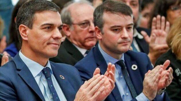 Pedro Sánchez e Ivan Redondo, su principal asesor, dos liberticidas