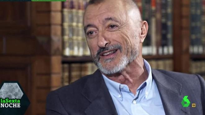 Pérez-Reverte, sobre Sánchez: “Es un ‘killer’, los ha matado a todos, y a los que no ha matado los va a matar”