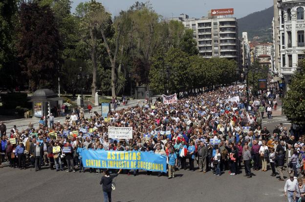 Una de las muchas manifestaciones ciudadanas contra el injusto y cruel Impuesto a las herencias