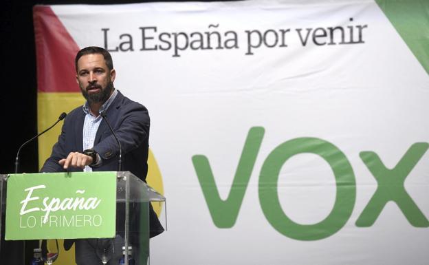VOX está a punto de suicidarse