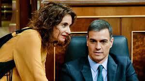 Los dos depredadores fiscales afilan sus garras para sacar todavía más dinero del bolsillo de los ciudadanos