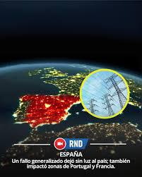 Ciudades en colapso y caos general en una España asustada, sin internet, sin teléfonos y sin ferrocarriles, donde crece la sensación de estar gobernada por ineptos e incapaces, peligrosos y corruptos