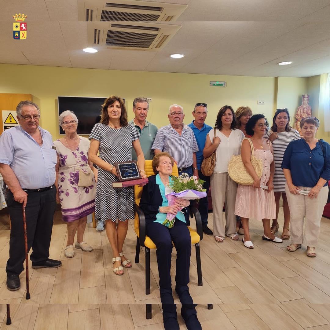 💐🎂 FELICIDADES ADORACIÓN 🎂💐 💐🎂 FELICIDADES ADORACIÓN 🎂💐