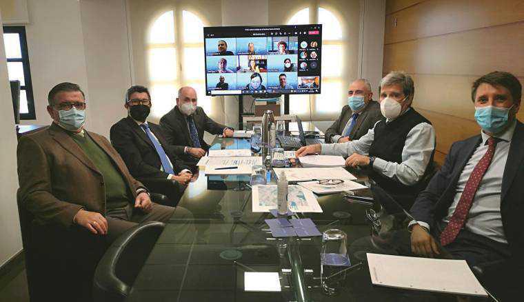 OPPE ultima su informe sobre el proyecto de la Terminal Norte del Puerto de Valencia OPPE ultima su informe sobre el proyecto de la Terminal Norte del Puerto de Valencia