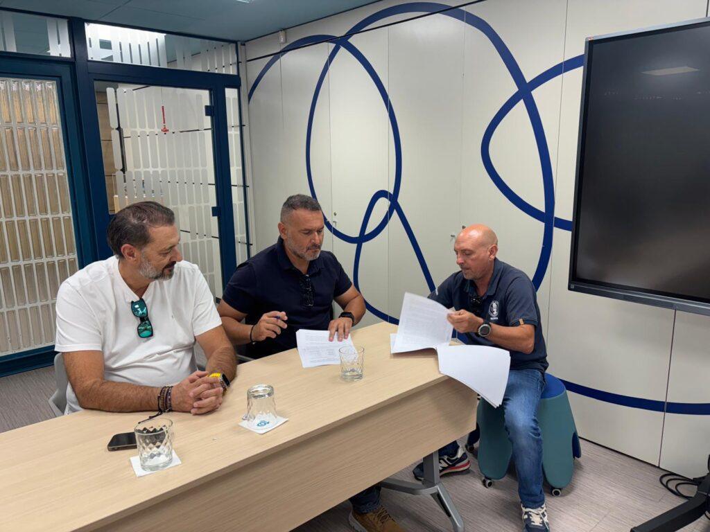 El modelo de la estiba portuaria queda reforzado con la prórroga del V Acuerdo Marco hasta finales del 2031 El modelo de la estiba portuaria queda reforzado con la prórroga del V Acuerdo Marco hasta finales del 2031