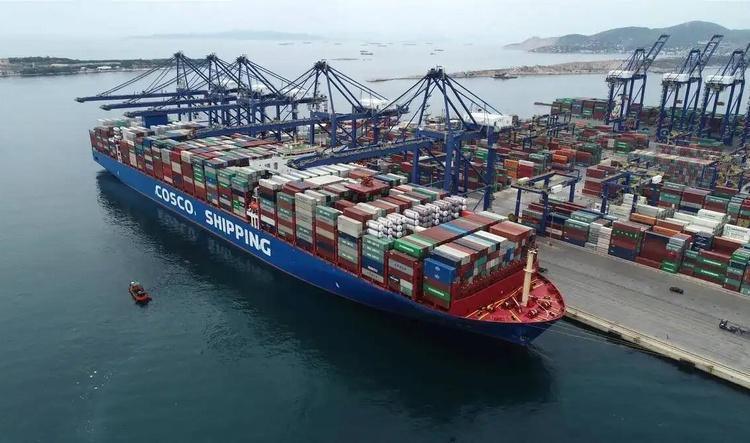 El transporte mundial de contenedores sube el 4,7% por encima de 2025