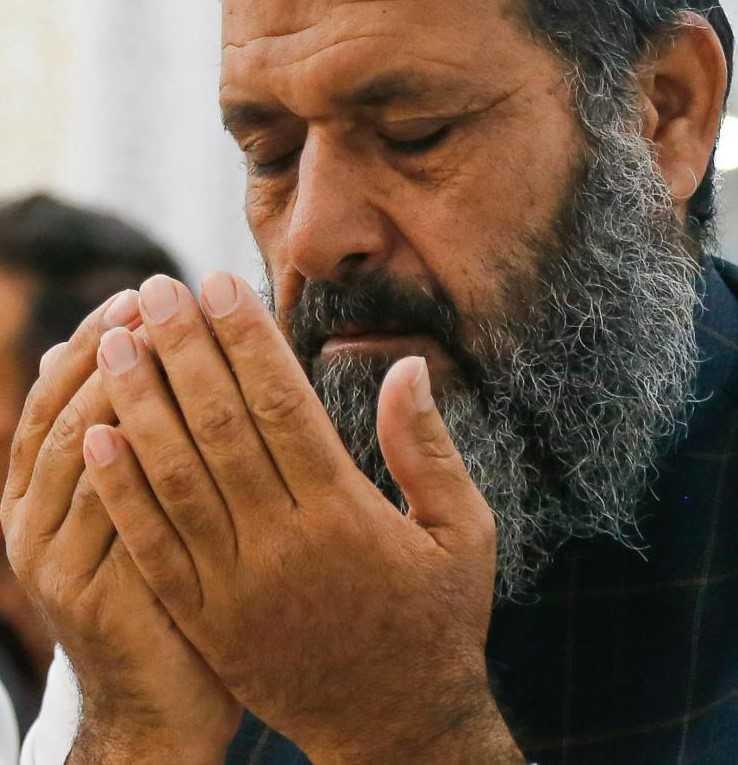 15. اختبار إيمان إبراهيم (Abraham's Faith is Tested) 15. اختبار إيمان إبراهيم (Abraham's Faith is Tested)