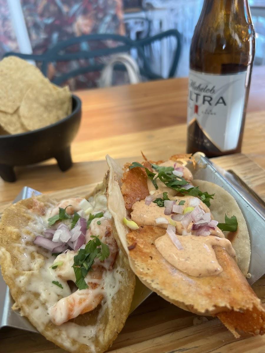 Cuartito Hawaii, Mariscos y Cerveza Cuartito Hawaii, Mariscos y Cerveza