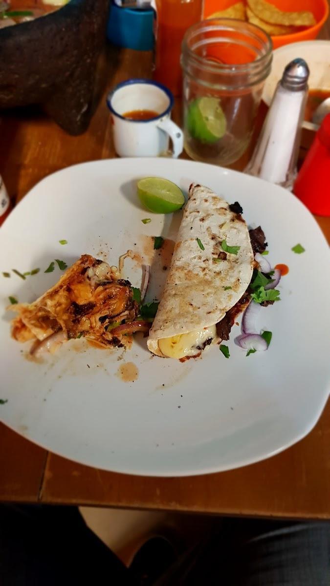 Yolo Mariscos & Bar Yolo Mariscos & Bar