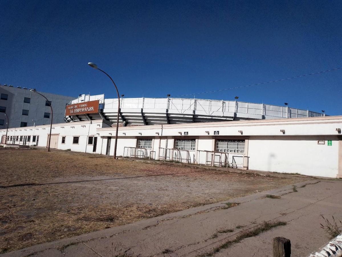 BULLRING PADEL La Esperanza BULLRING PADEL La Esperanza
