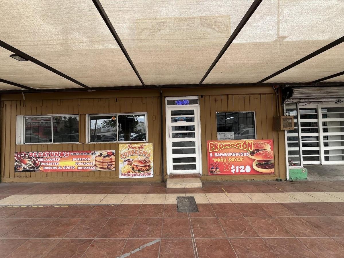 Tortas y Hamburguesas Que Nos Pasa Tortas y Hamburguesas Que Nos Pasa