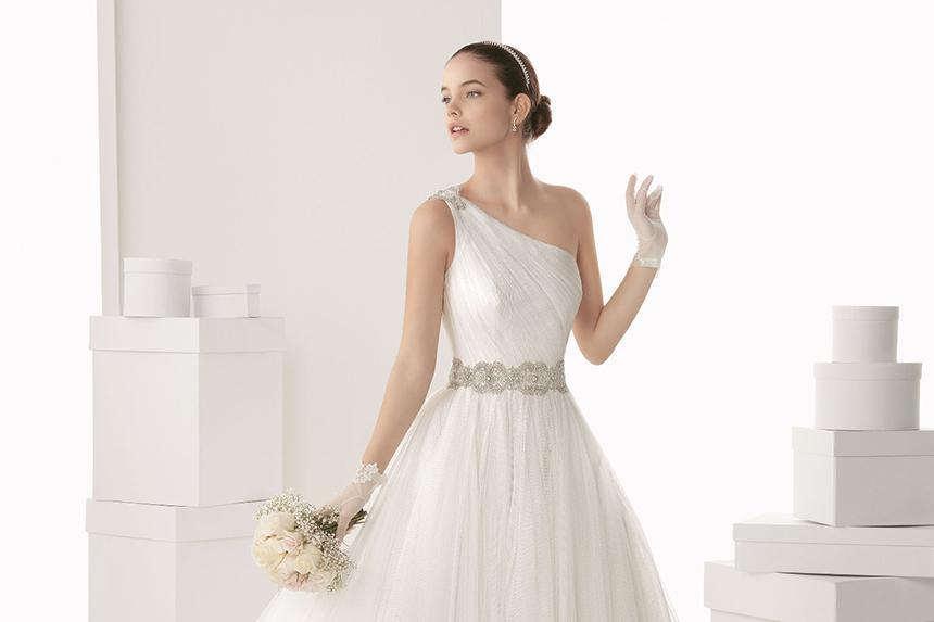 Guía de Escotes para tu Vestido de Novia Guía de Escotes para tu Vestido de Novia