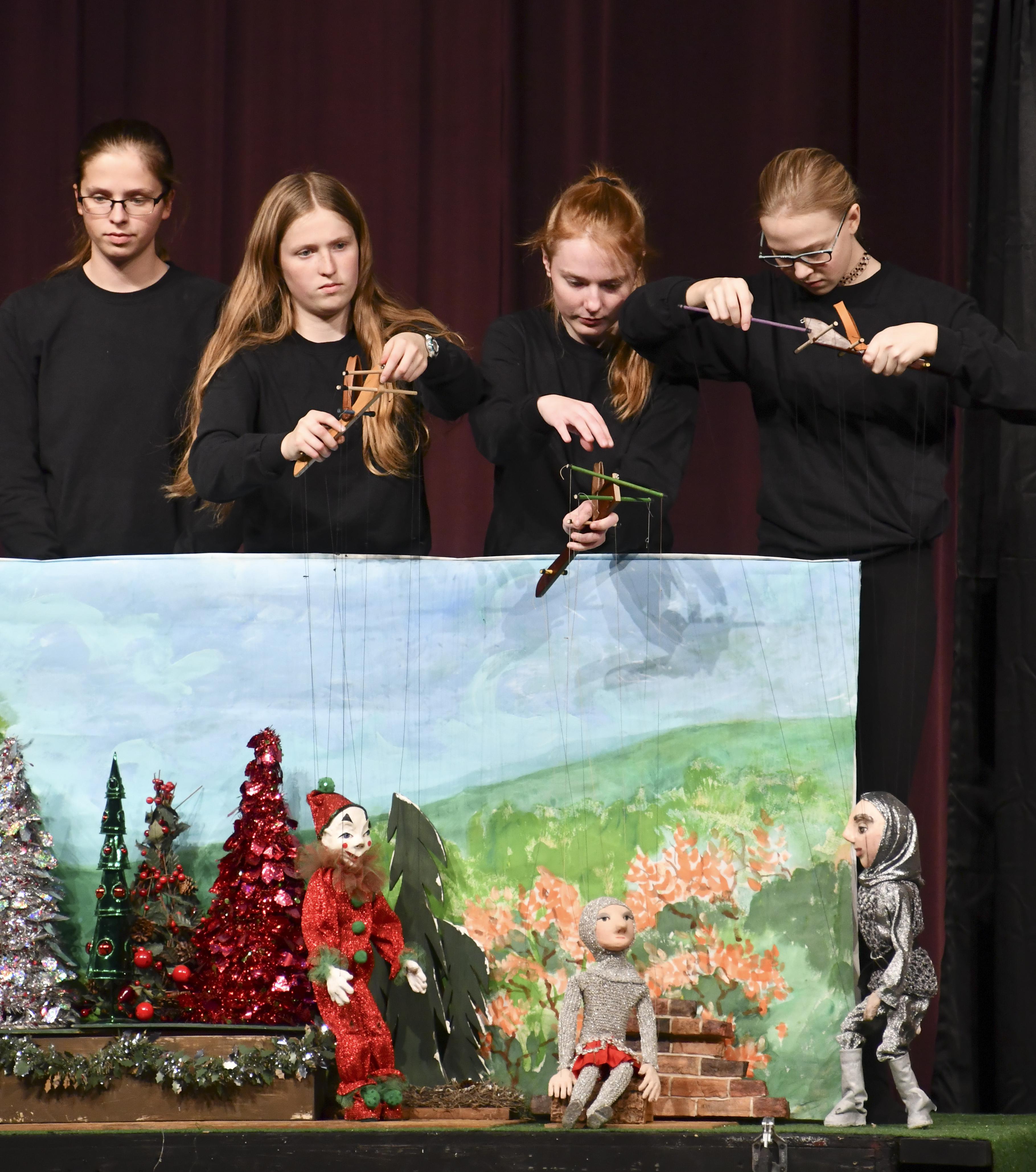 Marionettes Christmas Show 12-10-19