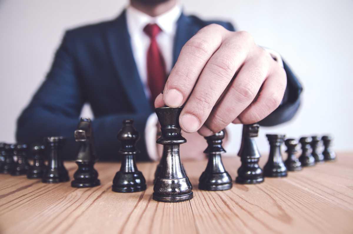 Stratégie politique, ou financière...est-ce un dilemme ? Stratégie politique, ou financière...est-ce un dilemme ?